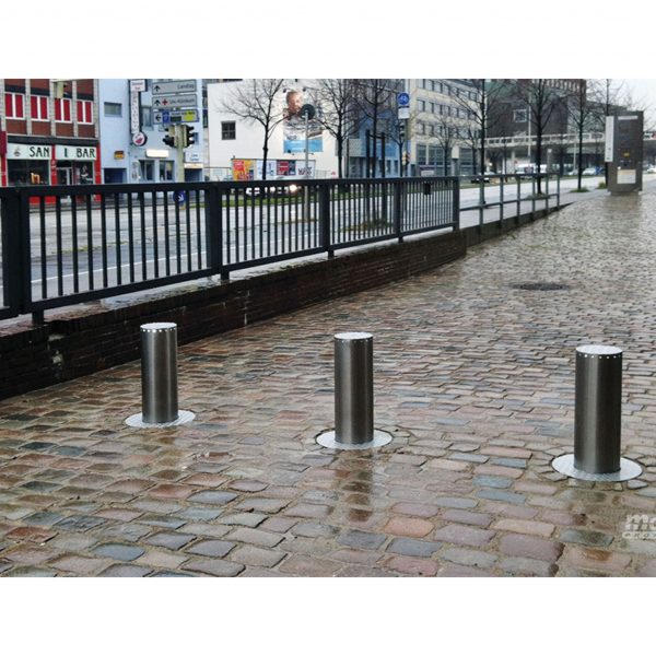 3 automatische Poller Strassenabsperrung